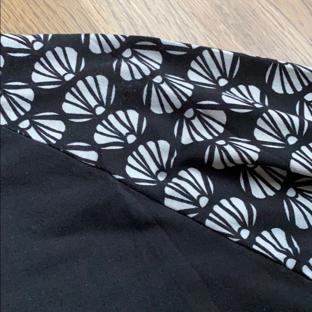 Women’s Lularoe Randy, size Small - Picture 3 of 3